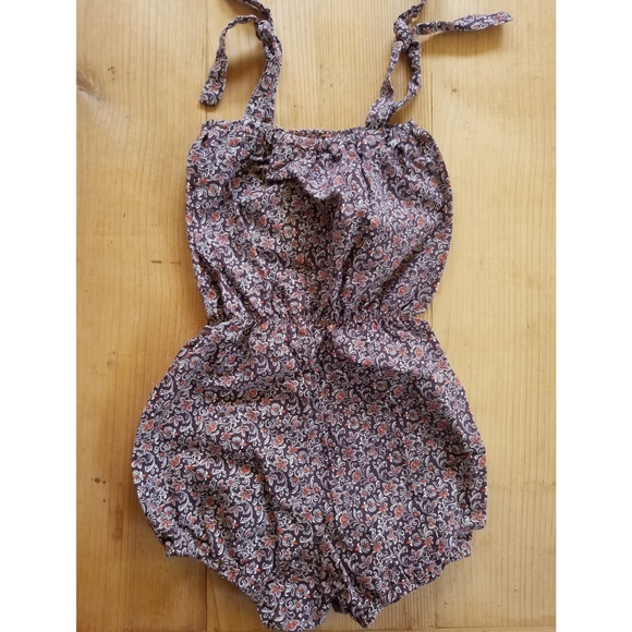 Other - Flower print romper